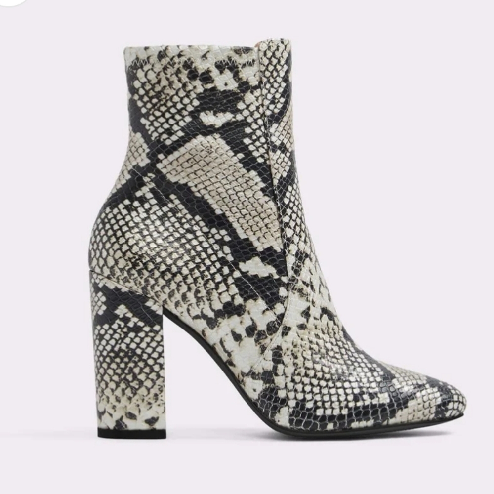 Aldo Aurella Boots, Size US 8.5, EU 39
